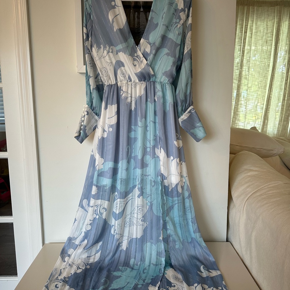 MANOLO Blue and Shiny Gray Long Sleeve V-Neck Sundress